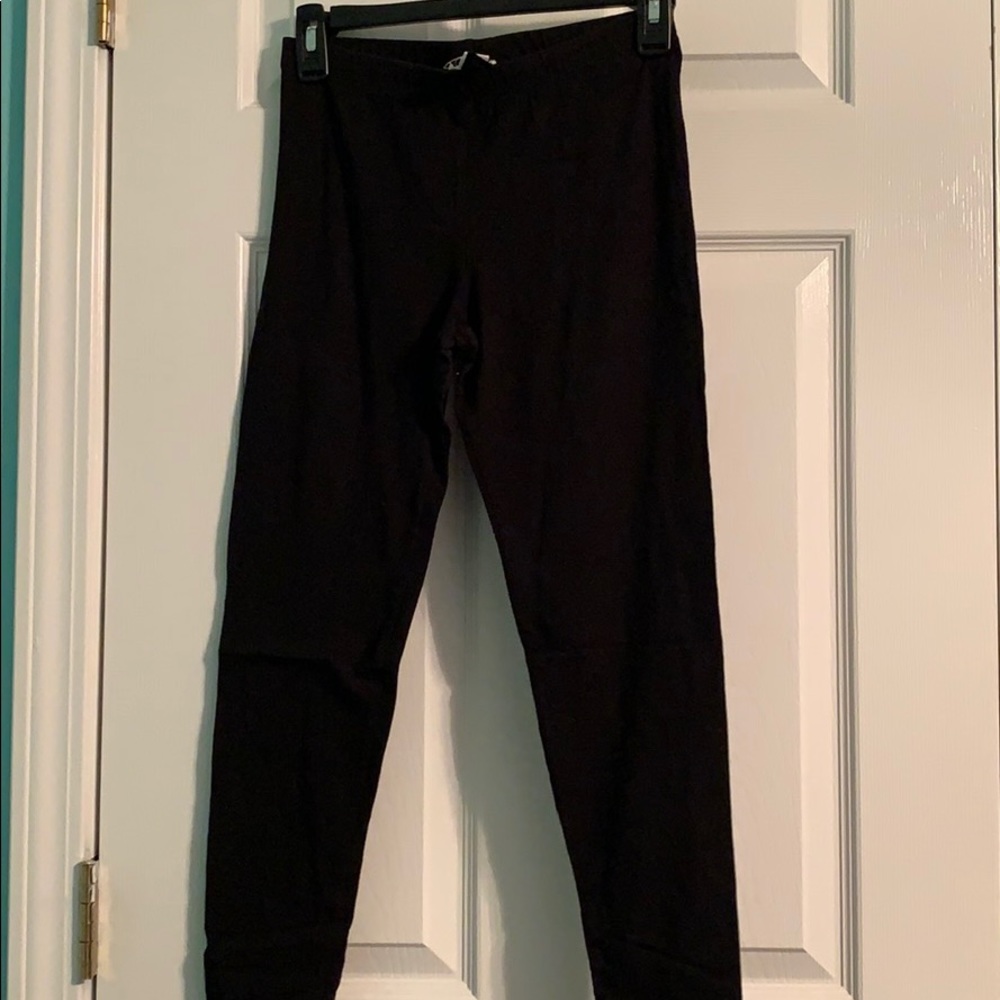 Forever 21 black leggings